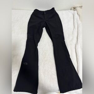 The North Face Black windwall ski Pants